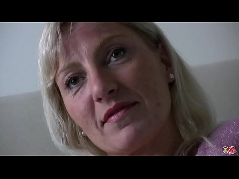 ❤️ De moeder die we allemaal neukten... Dame, gedraag je! ☑ Anal porno at us ﹏